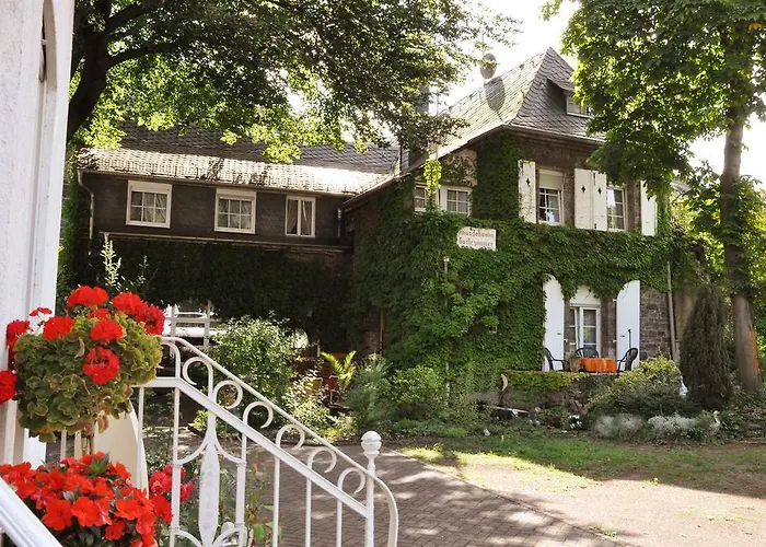 Johanna Rüdesheim am Rhein